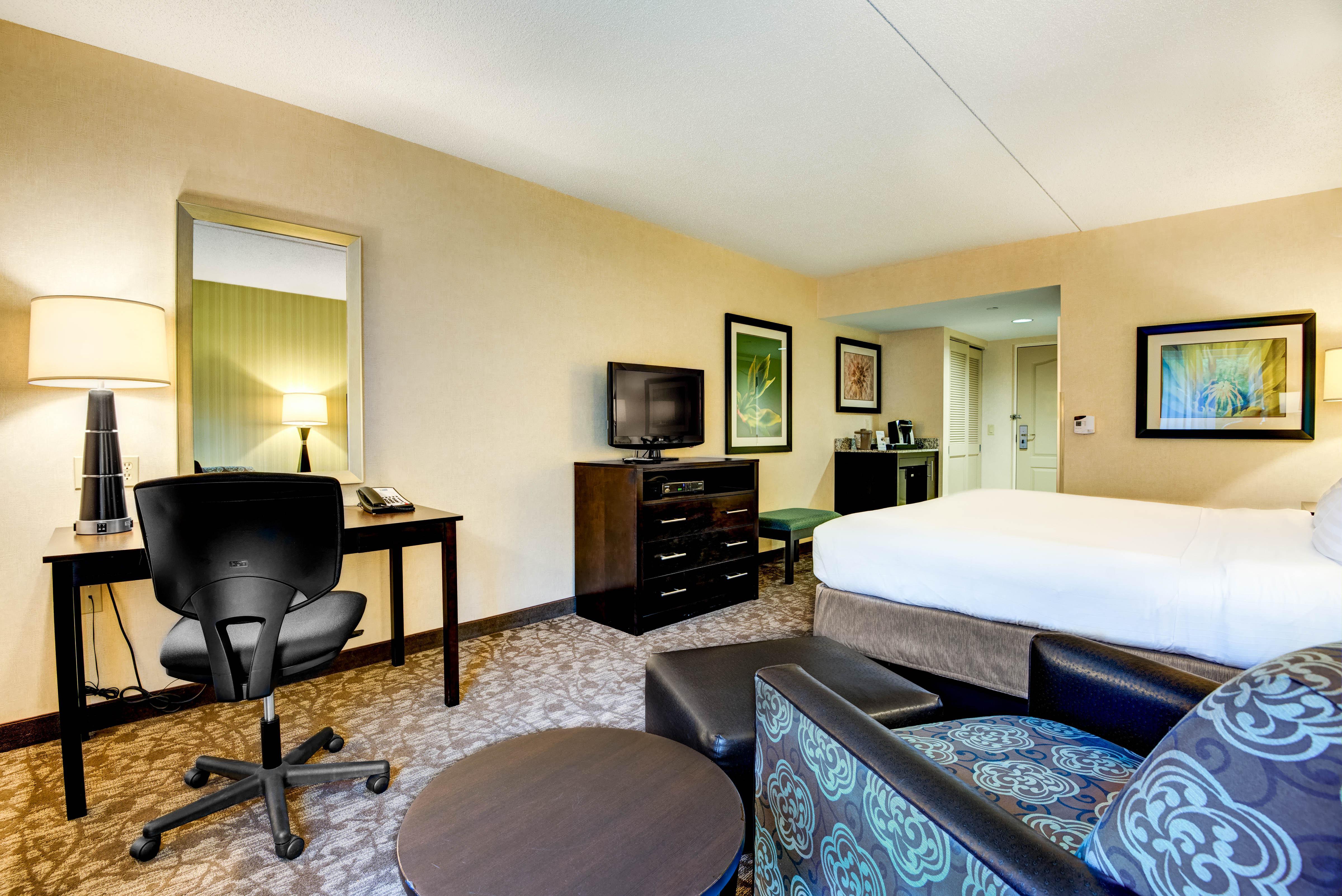 Holiday Inn Express - Neptune By Ihg Ngoại thất bức ảnh