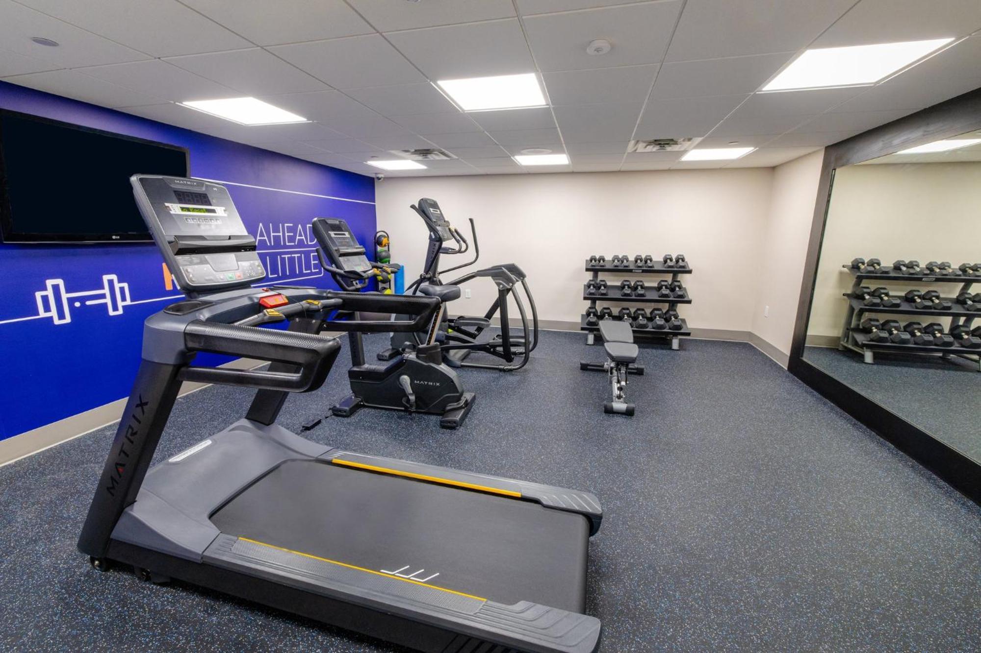 Holiday Inn Express - Neptune By Ihg Ngoại thất bức ảnh