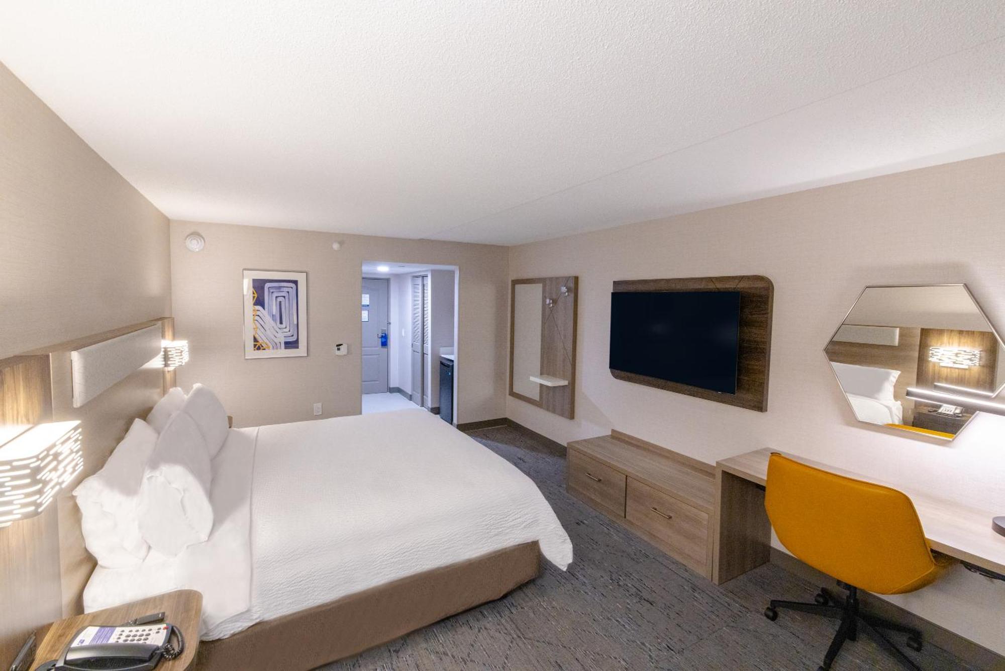 Holiday Inn Express - Neptune By Ihg Ngoại thất bức ảnh