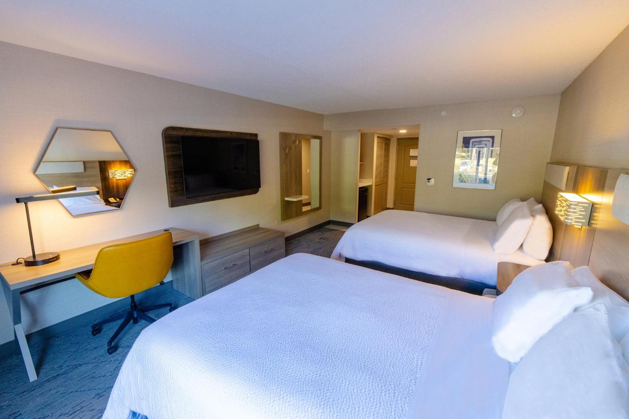 Holiday Inn Express - Neptune By Ihg Ngoại thất bức ảnh