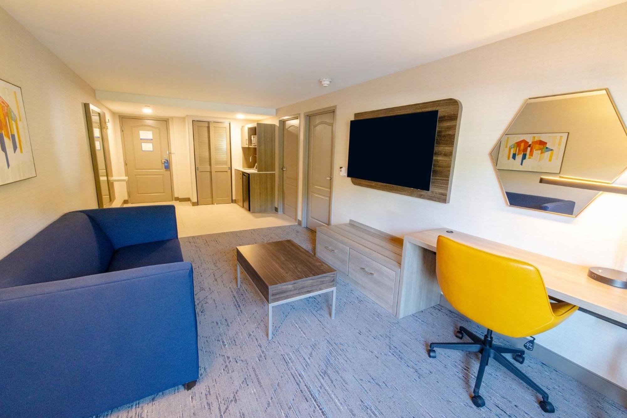 Holiday Inn Express - Neptune By Ihg Ngoại thất bức ảnh