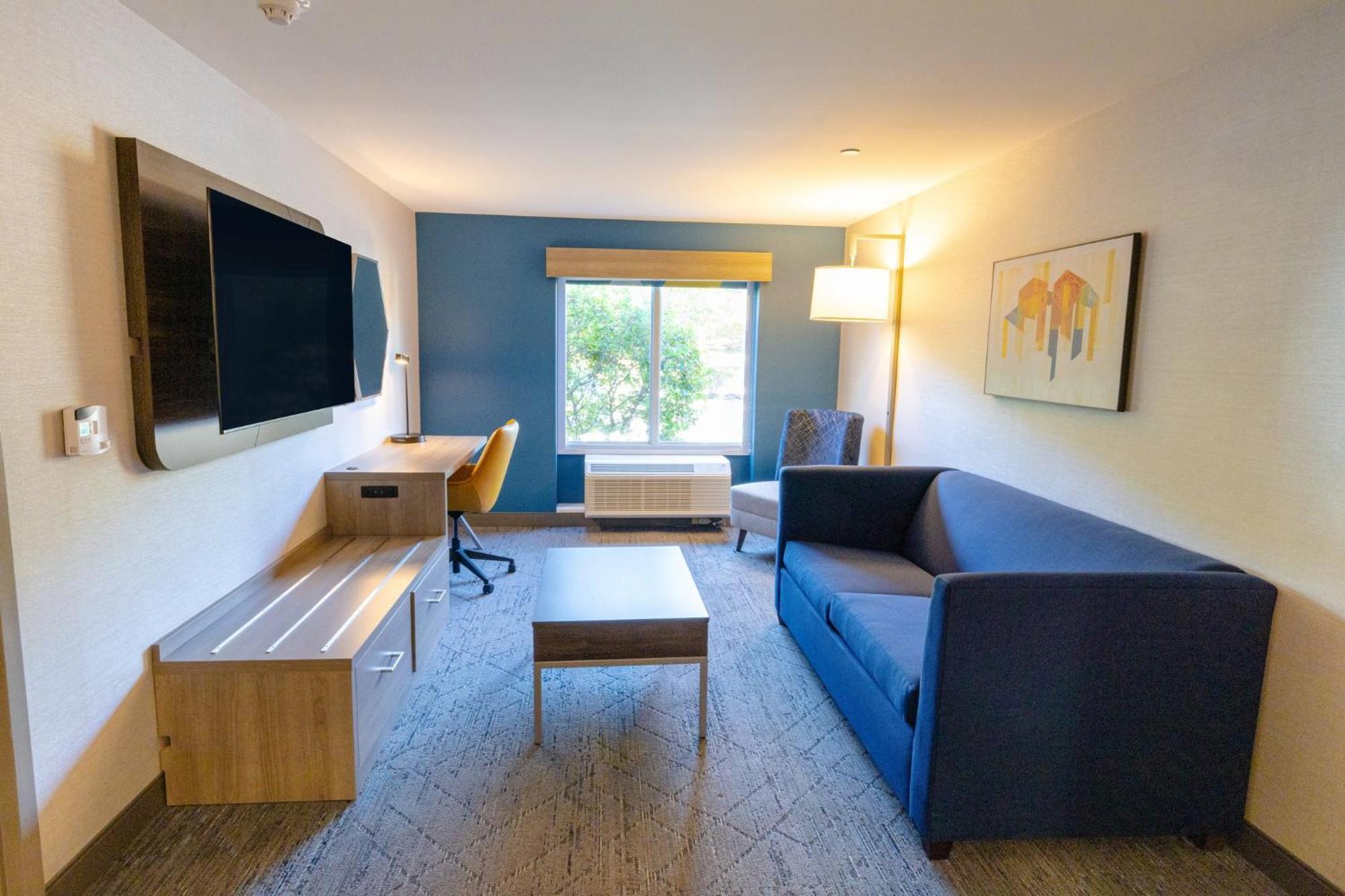 Holiday Inn Express - Neptune By Ihg Ngoại thất bức ảnh