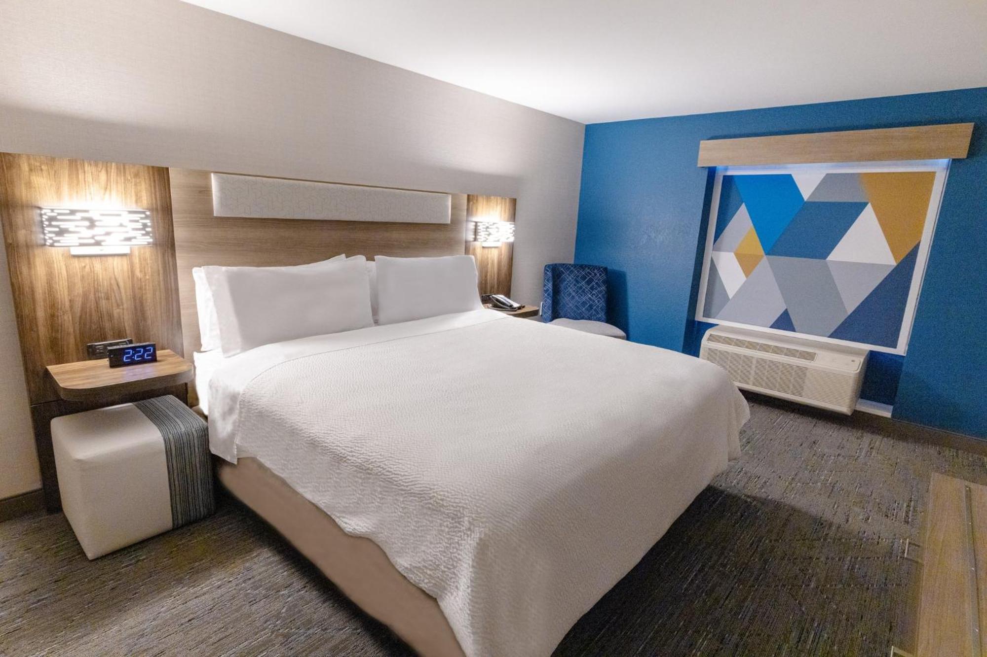 Holiday Inn Express - Neptune By Ihg Ngoại thất bức ảnh